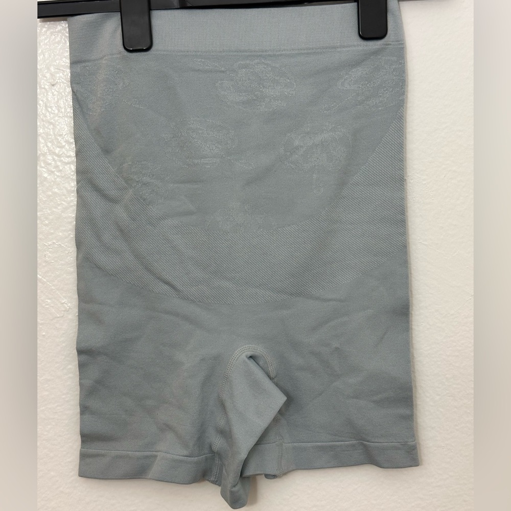 New maternity spandex